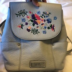 Cute backpack with embroidered flowers
